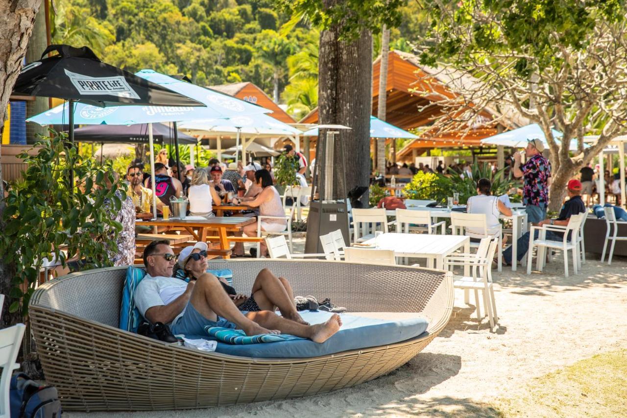 Freedom Shores Resort Airlie Beach Cannon Valley Exteriör bild