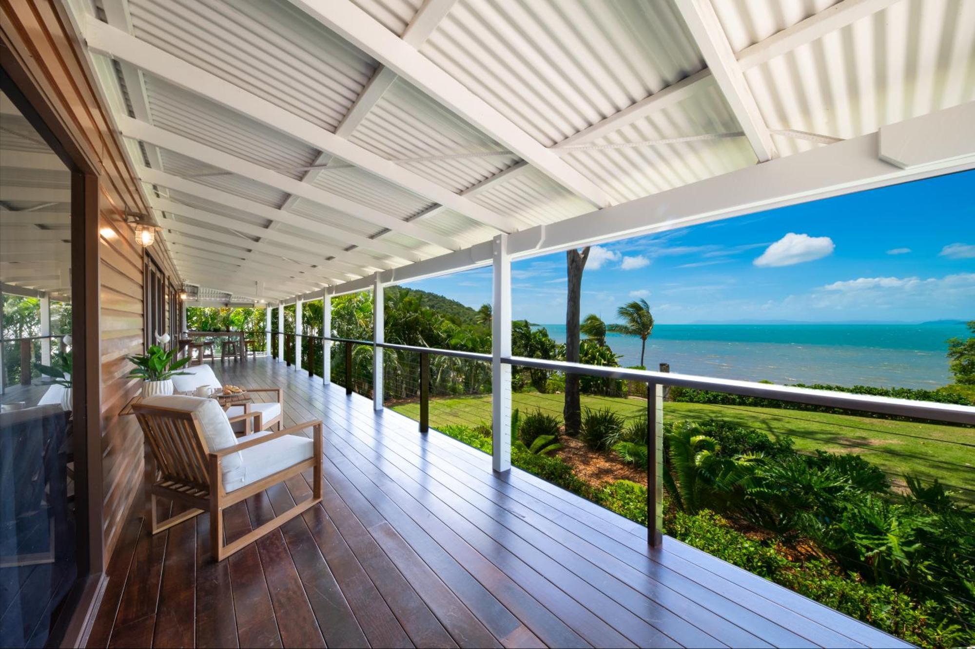 Freedom Shores Resort Airlie Beach Cannon Valley Exteriör bild