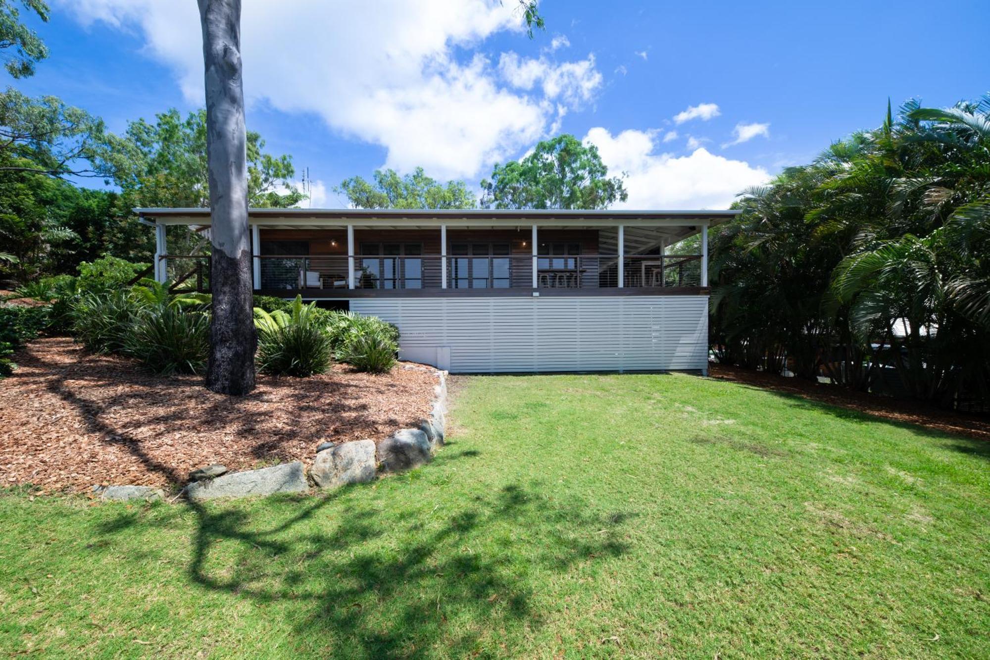 Freedom Shores Resort Airlie Beach Cannon Valley Exteriör bild
